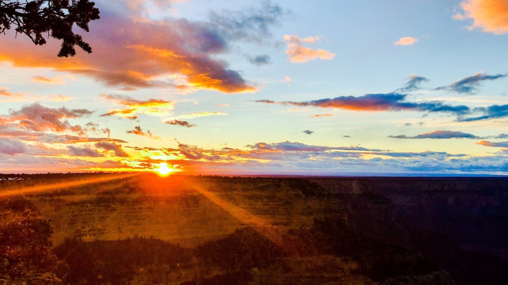 Sunset over the Grand Canyon